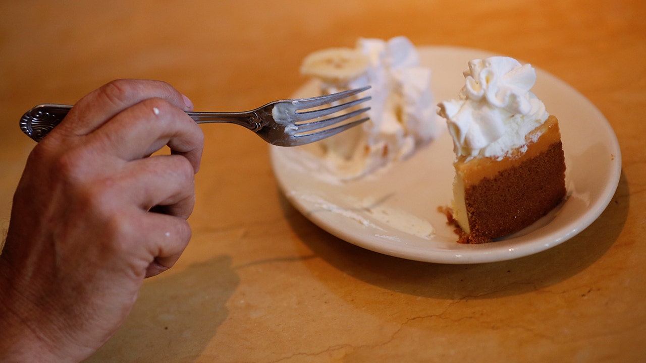 Cheesecake factory accused of “shrinking” as customers notice smaller slices