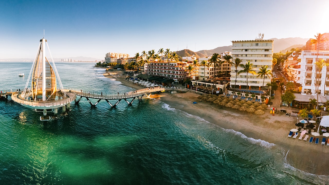 Dating app dangers push Americans to travel to Mexico security alerts