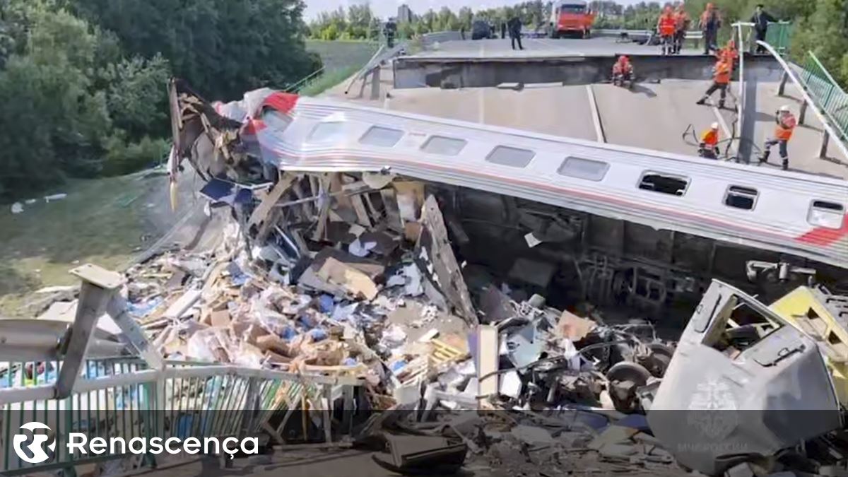 Duas pontes que explodiram para a região russa