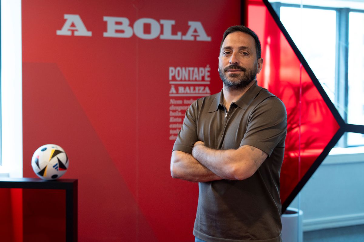 ENTREVISTA A BOLA «Recusar o Botafogo deu-me noites complicadas, mas em boa hora o fiz» 