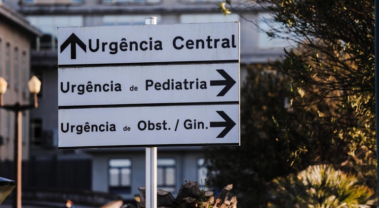 Emergências fechadas no sábado e seis no domingo