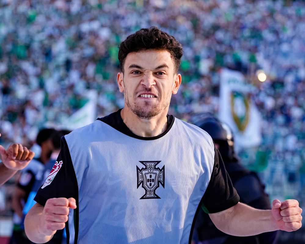 Football transfer rumor: Manchester United replaces Fernandez with Gonsalves?