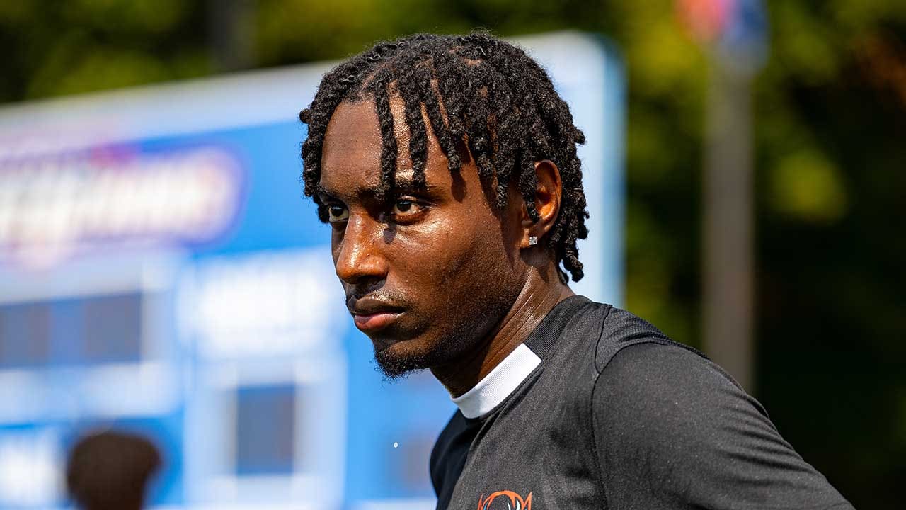 Former NFL player Milton Stegall's son finds dead in a Chicago dormitory