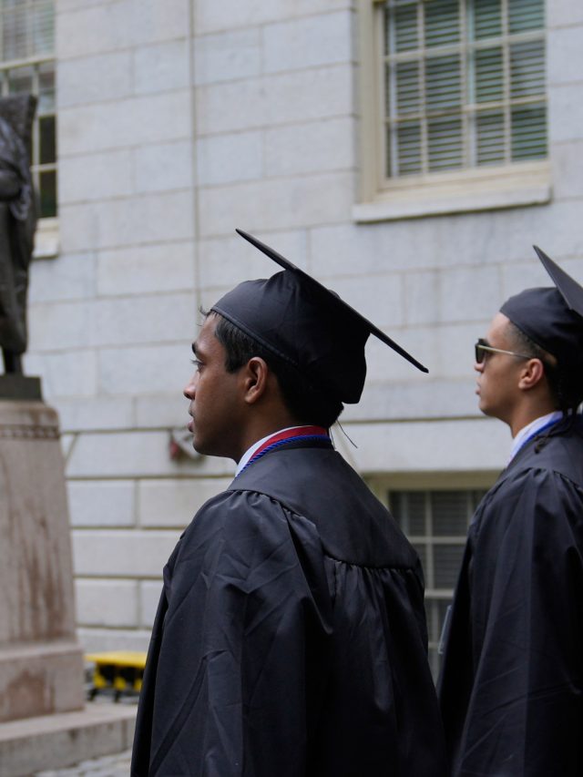 Harvard challenges Trump’s efforts to stop us from entering foreign students | Donald Trump News