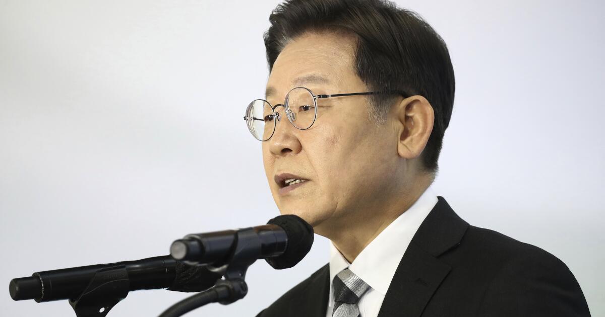 How a former factory worker was promoted to South Korea's presidency