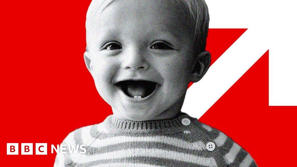 How do working parents get 15 and 30 hours of free parenting?