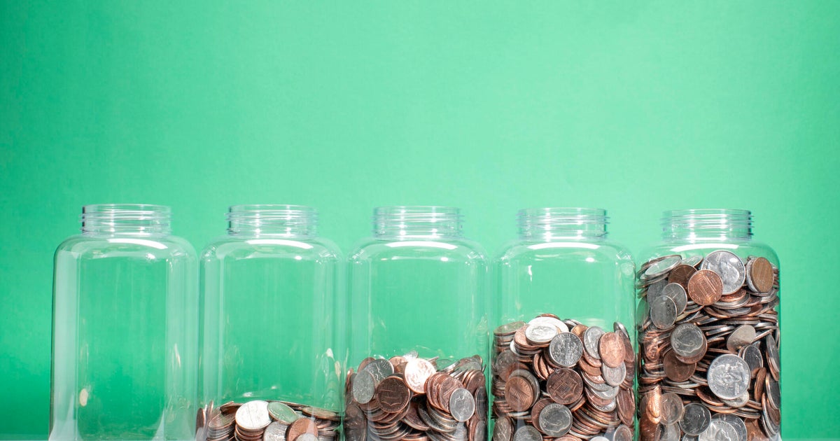 How much does annuity cost per month? These are the amounts to know.