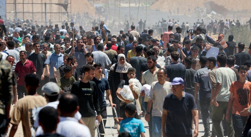 Israel termina o centro de distribuição de alimentos em Gaza