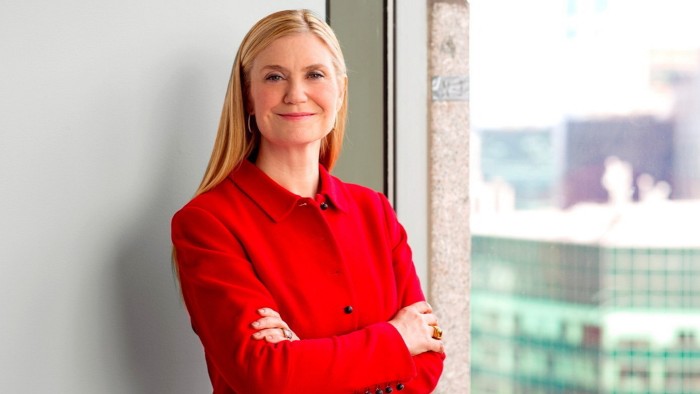 JPMorgan expands responsibility for leadership contender Marian Lake