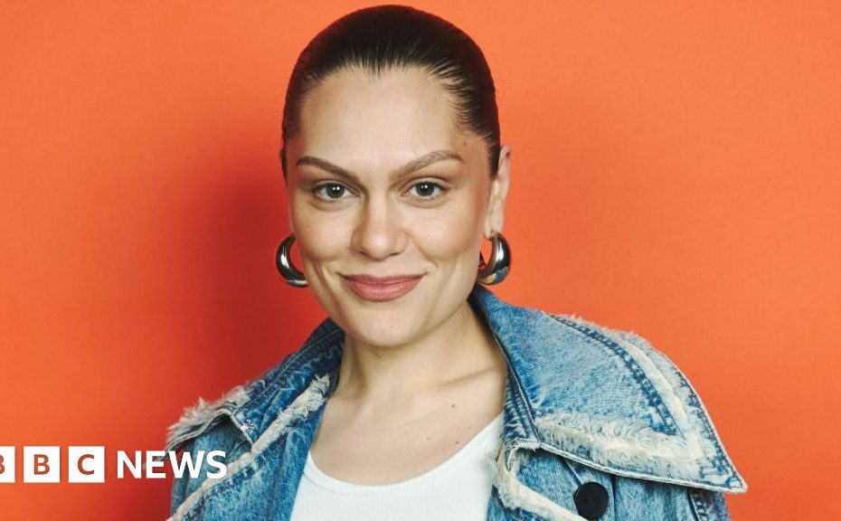 Jessie J reveals early breast cancer diagnosis