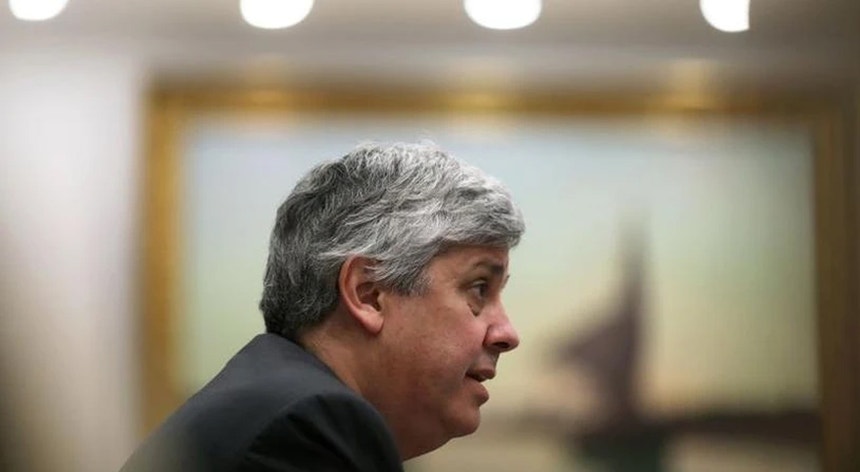 Mário Centeno alerta sobre a situação econômica do país