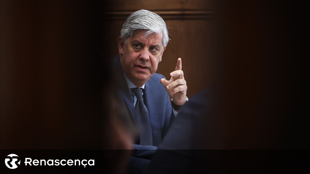 O Banco de Portugal analisa o crescimento deste ano, com maiores déficits esperados até 2026