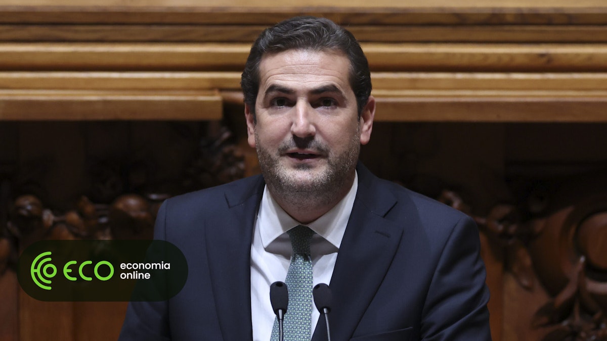O Serviço Público do Promotor investiga a cirurgia de Hugo Soares