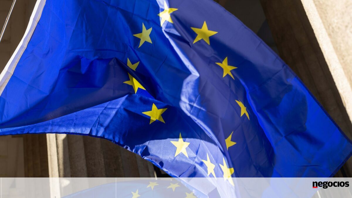 O crescimento nas regiões do euro e da UE é o dobro da estimativa inicial –