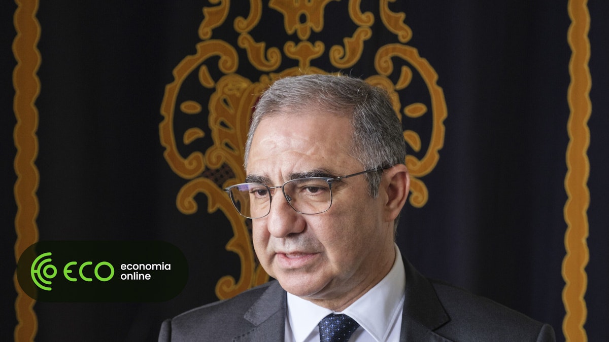 O governo dos Açores muda os planos de jovens investidores