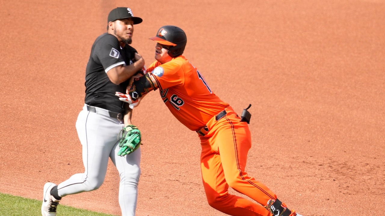 Orioles' Coby Mayo's rundown game in the game Spark Spark Spars unblocked events