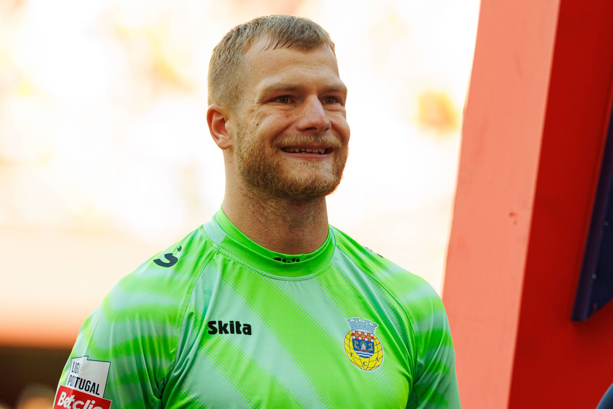Os admiradores alemães de Neuer e Ter Stegen retaliam contra os alvos da AROUCA