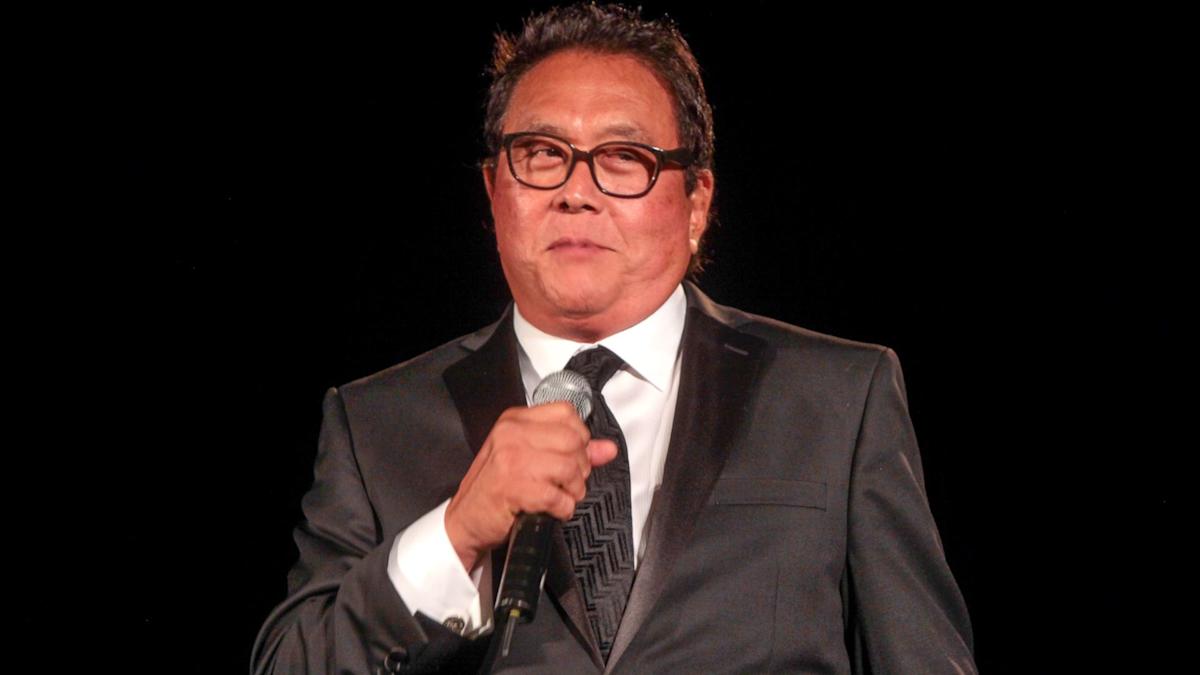 Robert Kiyosaki said, “The bigger depression” is coming – do other experts agree?