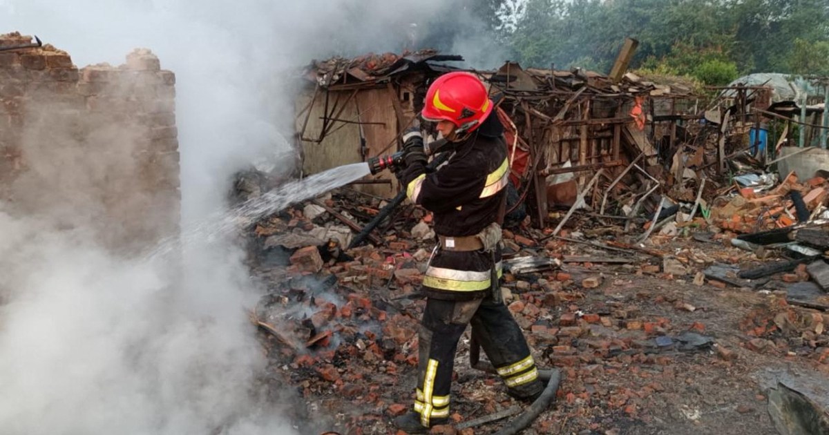 Russian drone strike kills 5 people, Moscow promises response to Ukrainian attacks | Russia – Ukrainian War News