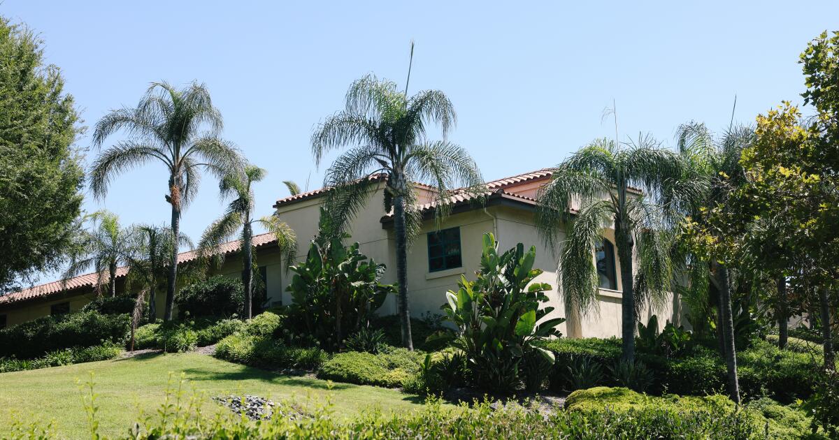 State relocation to suspend the troubled Los Angeles nursing home company license