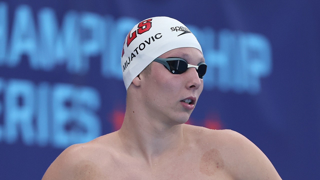 Teen swimmer Luka Mijatovic