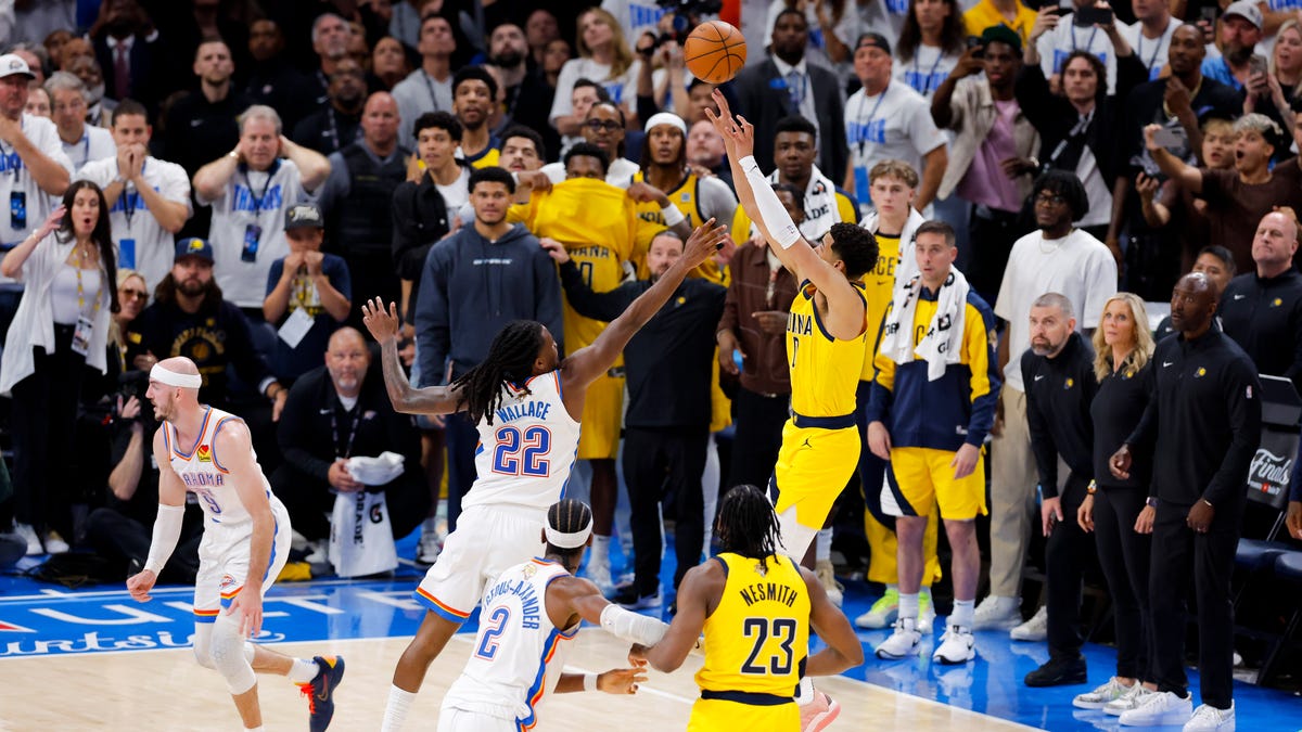 Thunder loses in a 111-110 victory over the Pacers