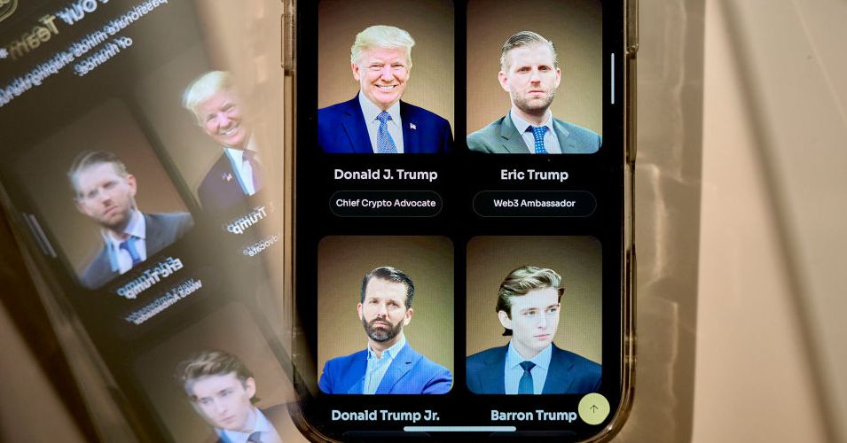 Trump World is fighting for “official” crypto wallet