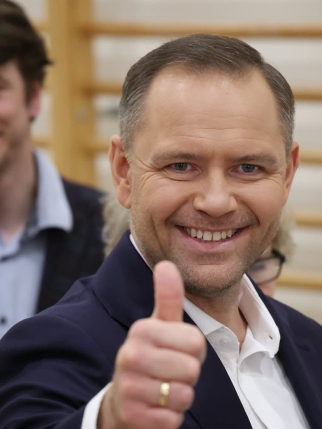 Trump-backed nationalists win Polish president