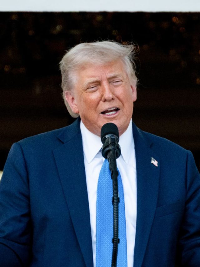 Trump bans citizens from 12 countries traveling to the United States