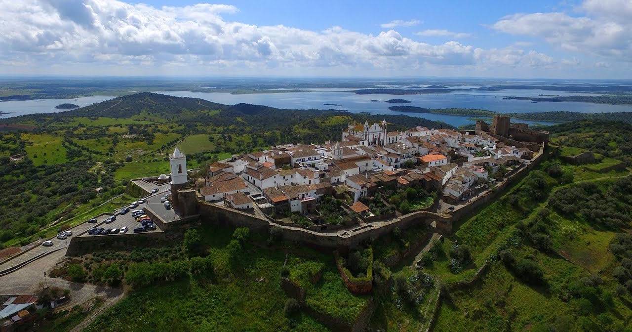 Viajando a tempo em Monsaraz: de Vila Altaneira a Alqueva