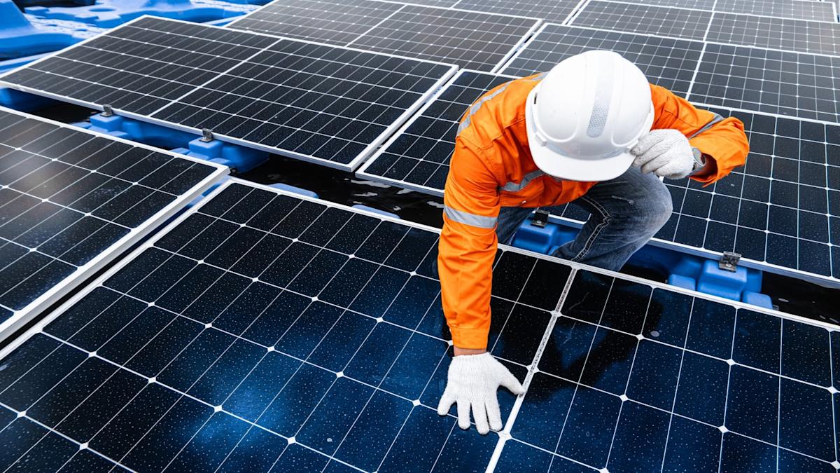 Waaree Solar Signature 586MW Solar Module Supply Agreement