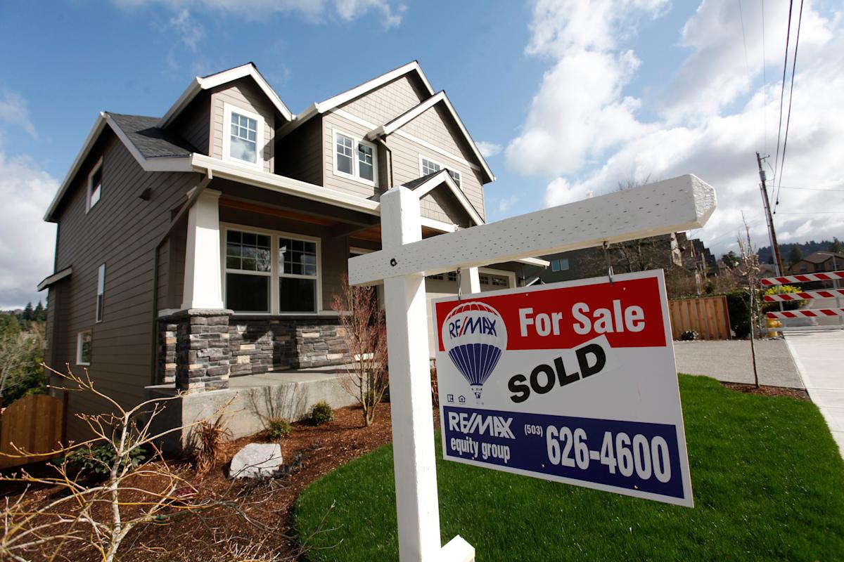 When will mortgage rates fall to 5%?
