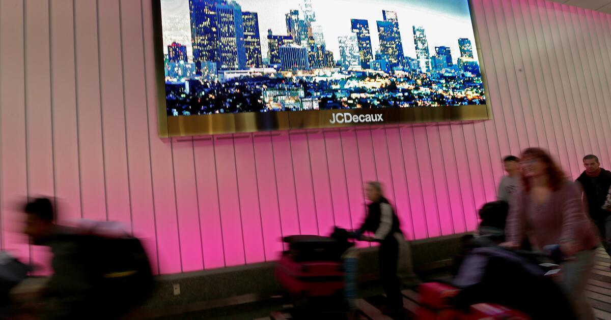 Why it takes hours to trade some unfortunate travelers through Los Angeles International Customs